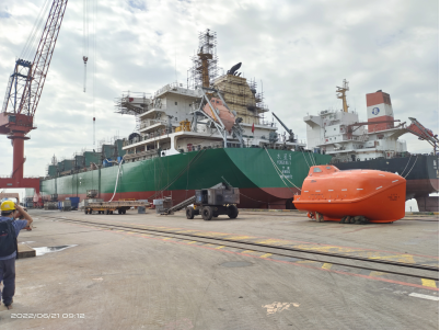 52,000DWT    散货船